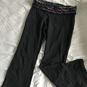 MOTHERHOOD MATERNITY PANTS (S/P/CH)